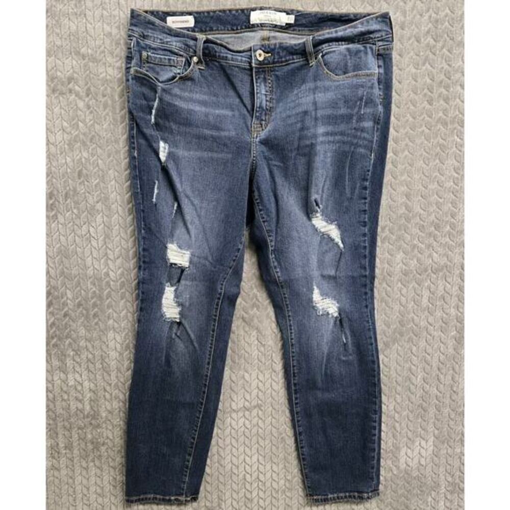 Torrid Stretch Boyfriend Straight‎ Jeans Size 20 Blue Pockets Distressed